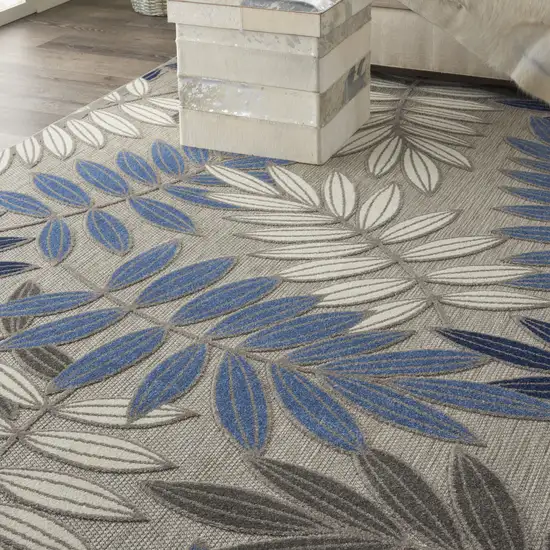 Grey/Blue Floral Indoor Outdoor Area Rug Photo 3