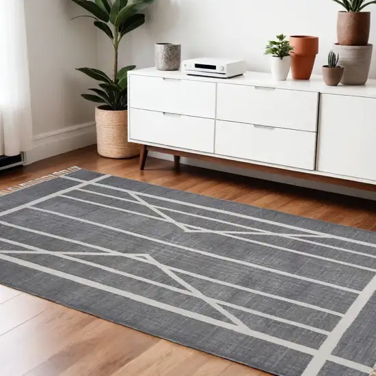 Gray Area Rug Photo 2