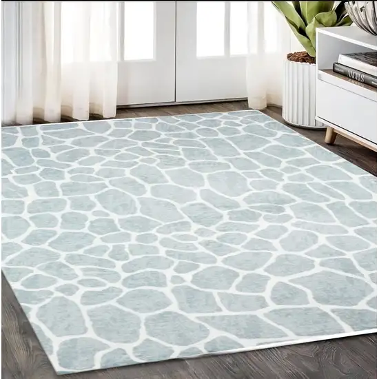 Gray and Ivory Animal Print Handmade Non Skid Area Rug Photo 1