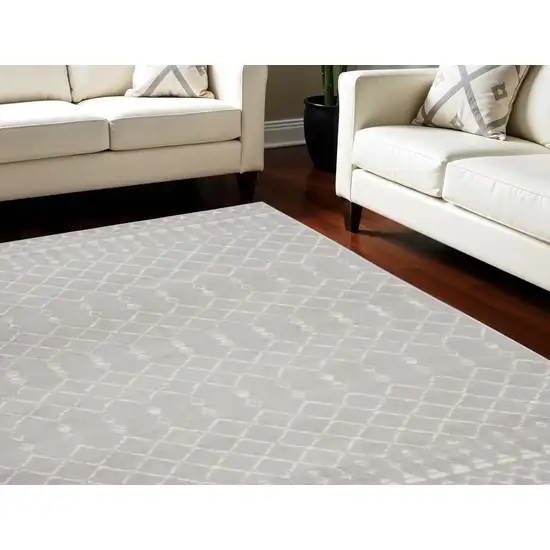 Gray and Ivory Geometric Area Rug Photo 1