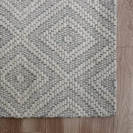 Gray and Ivory Geometric Hand Woven Non Skid Area Rug Photo 4