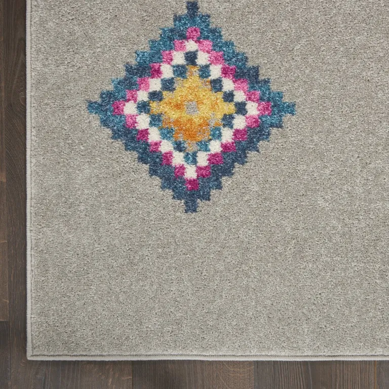 Gray and Multicolor Geometric Area Rug Photo 4