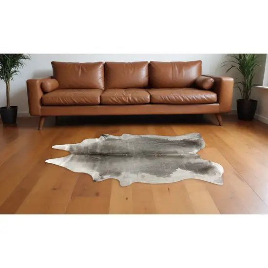 Gray and White Cowhide Hand Knotted Area Rug Photo 1