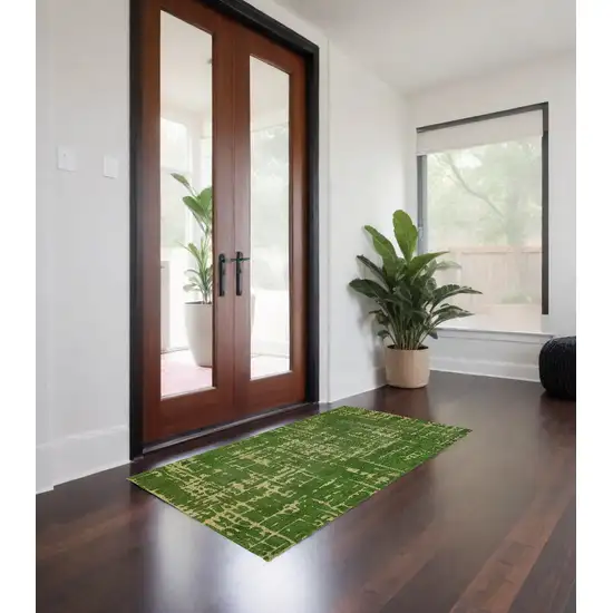 Green Abstract Non Skid Area Rug Photo 1