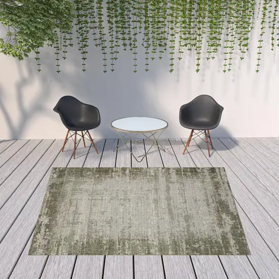 Green Abstract Stain Resistant Indoor Outdoor Area Rug Photo 3