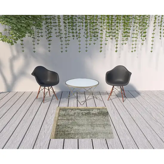 Green Abstract Stain Resistant Indoor Outdoor Area Rug Photo 3