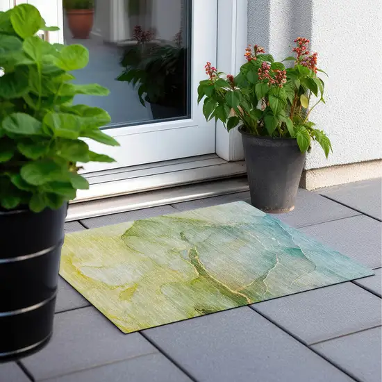 Green Abstract Washable Non Skid Indoor Outdoor Area Rug Photo 8