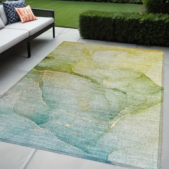 Green Abstract Washable Non Skid Indoor Outdoor Area Rug Photo 1