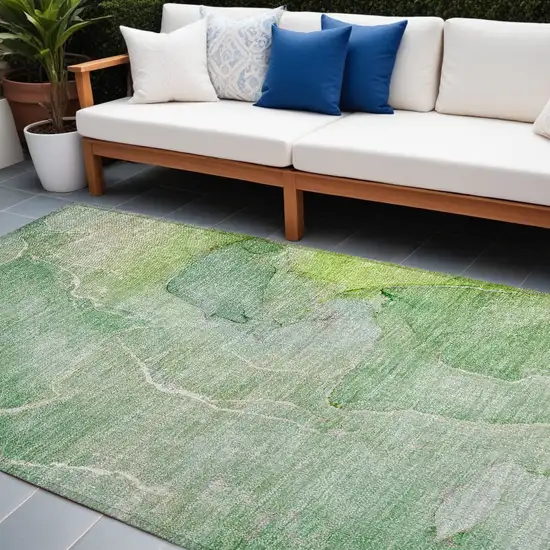 Green Abstract Washable Non Skid Indoor Outdoor Area Rug Photo 1