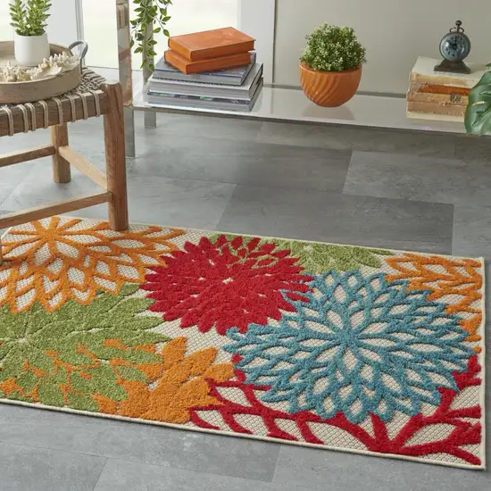 Green Floral Indoor Outdoor Area Rug Photo 8