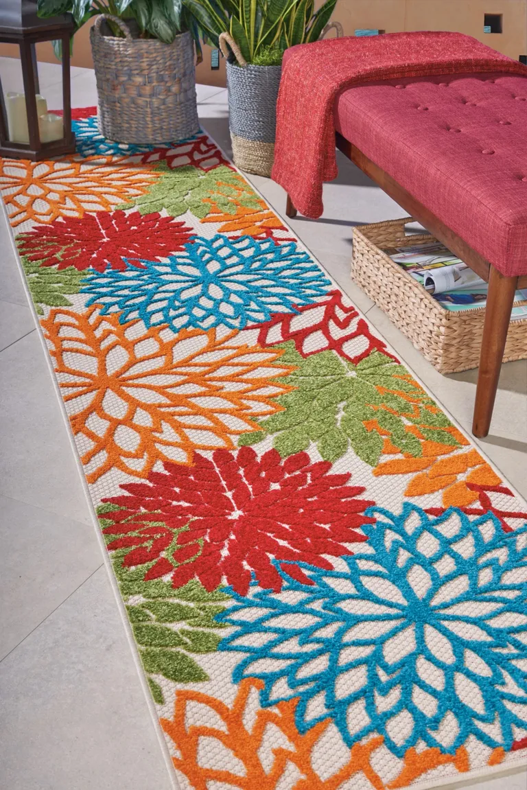 Green Floral Indoor Outdoor Runner Rug Photo 5