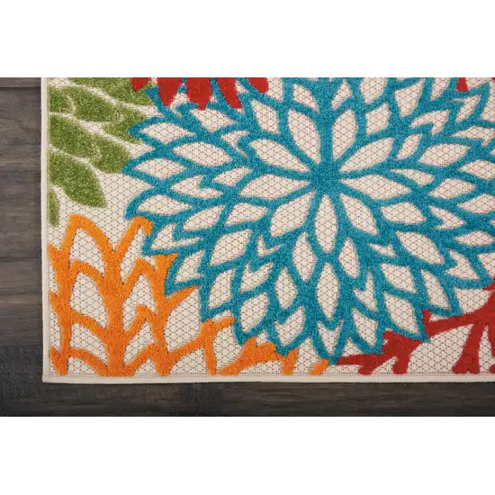 Green Floral Indoor Outdoor Runner Rug Photo 2