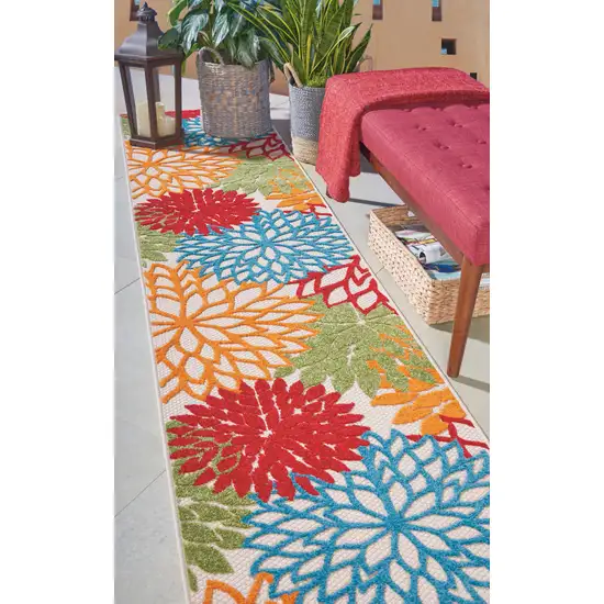 Green And Ivory Floral Indoor Outdoor Runner Rug Photo 2