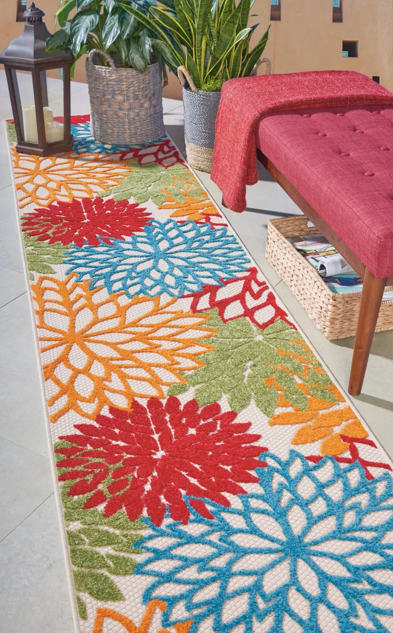 Green Floral Indoor Outdoor Runner Rug Photo 4