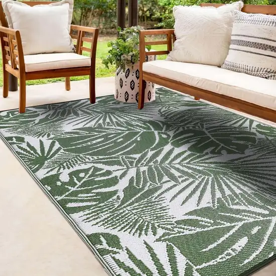 Green Floral Machine Braided Distressed Area Rug With UV Protection Photo 6