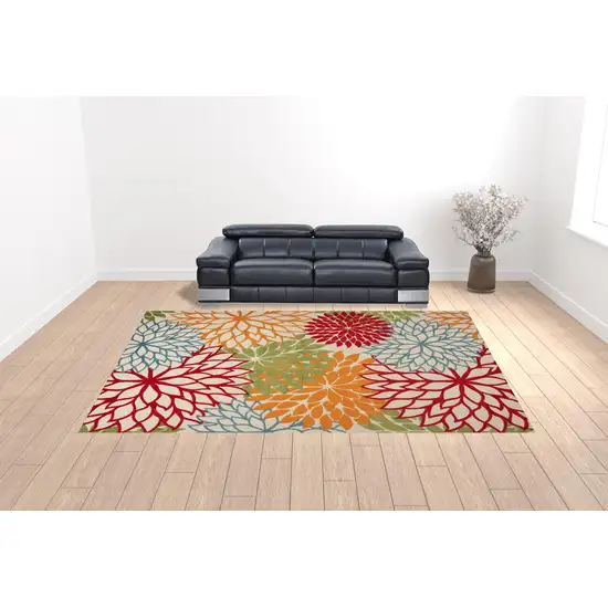 Green Floral Power Loom Area Rug Photo 2