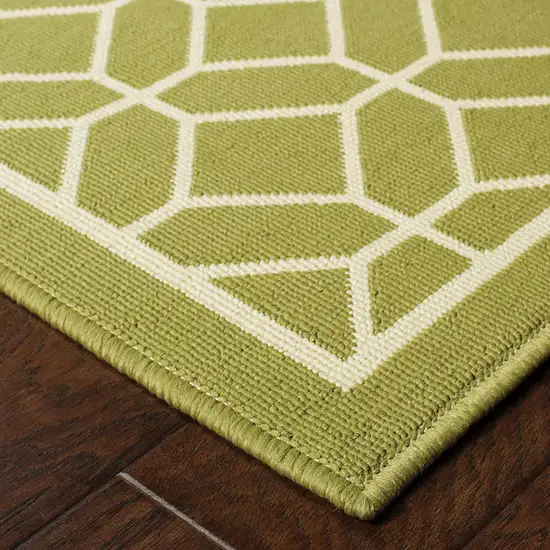 Green Geometric Stain Resistant Indoor Outdoor Area Rug Photo 3