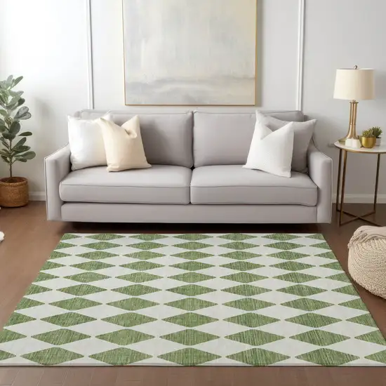 Green Geometric Washable Indoor Outdoor Area Rug Photo 7