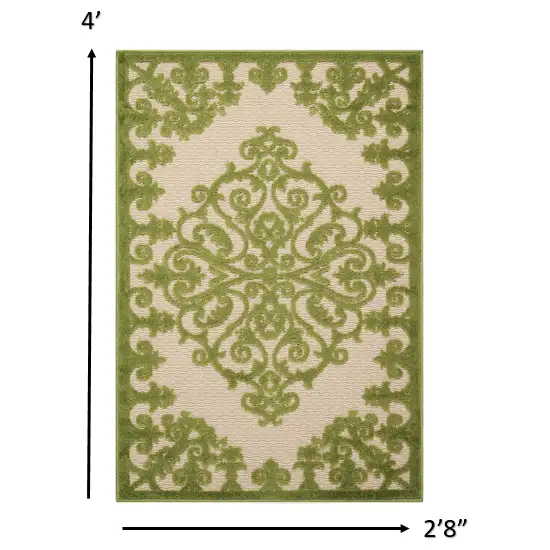 Green Medallion Indoor Outdoor Area Rug Photo 2