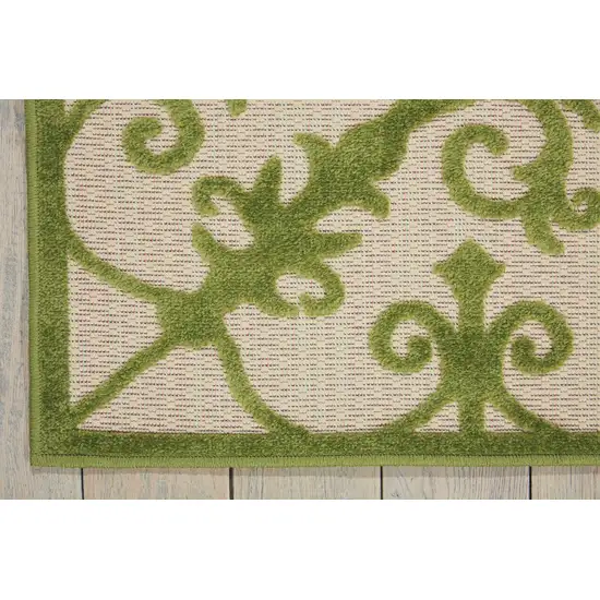 Green Medallion Indoor Outdoor Area Rug Photo 3