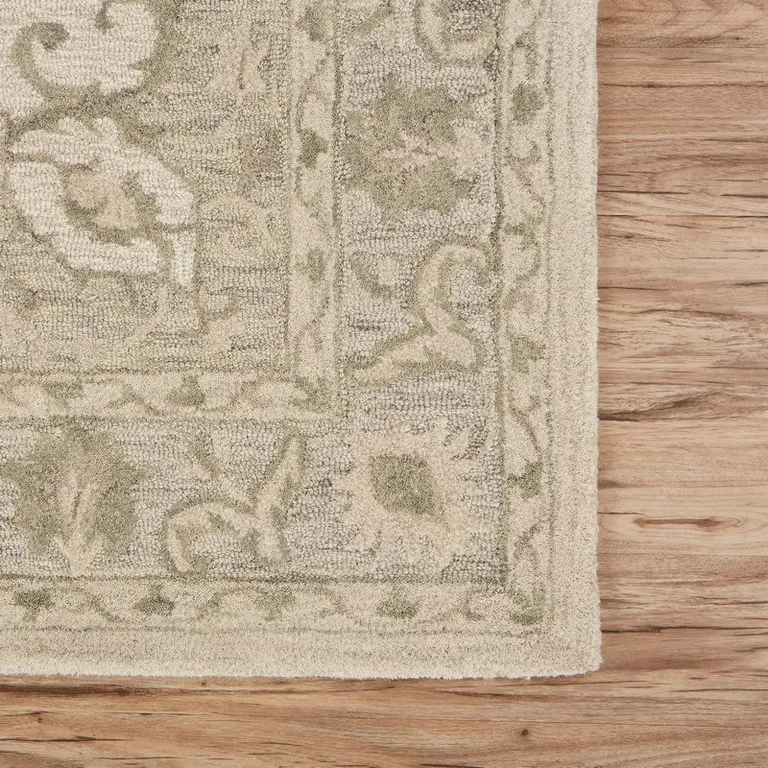 Green and Cream Medallion Area Rug Photo 5