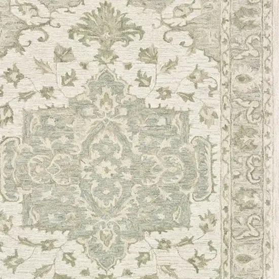 Green and Cream Medallion Area Rug Photo 5