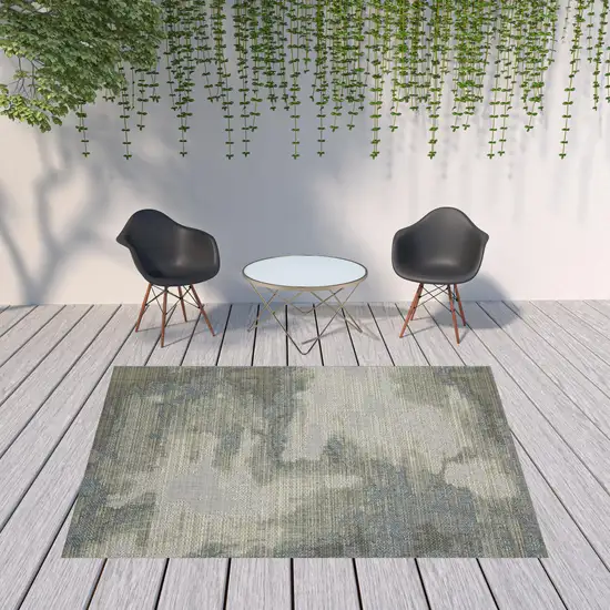 Grey Abstract Stain Resistant Indoor Outdoor Area Rug Photo 2