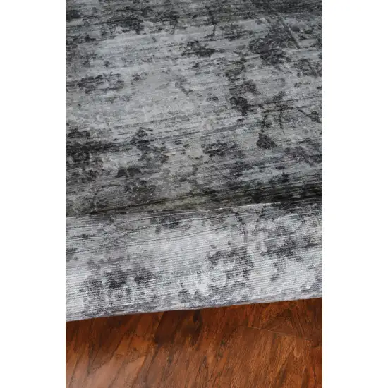 Grey Area Rug Photo 5