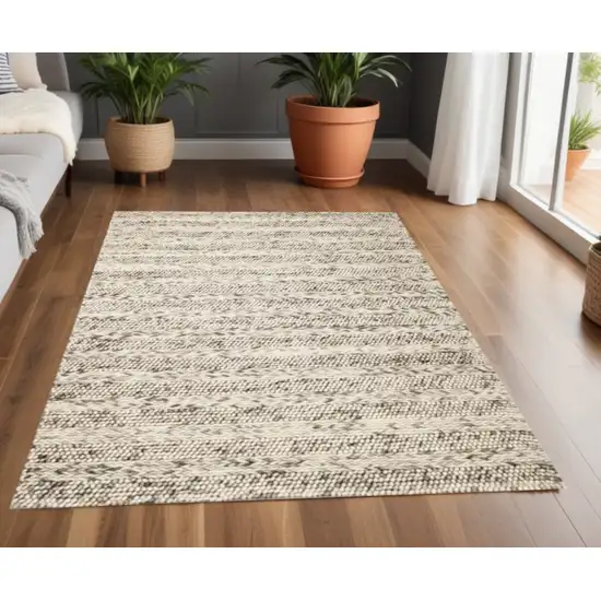 Gray and Ivory Wool Handmade Area Rug Photo 2