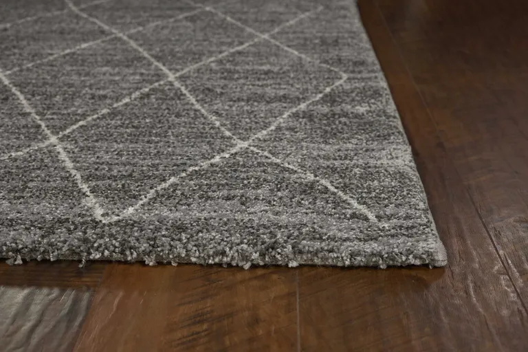 Grey Diamond Pattern Area Rug Photo 4