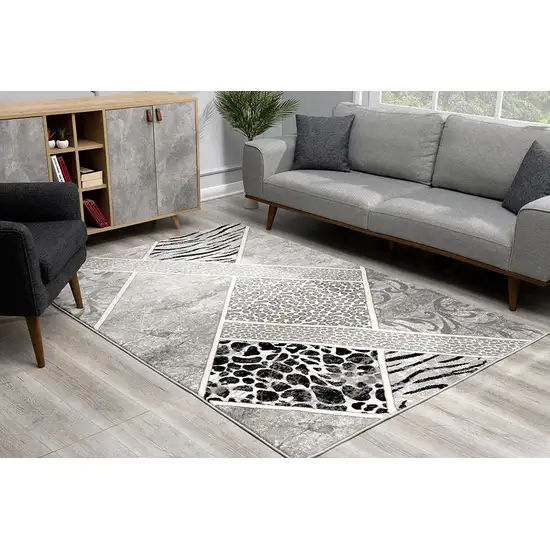 Grey Geometric Power Loom Stain Resistant Area Rug Photo 6