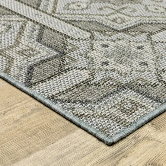 Grey Geometric Stain Resistant Indoor Outdoor Area Rug Photo 5