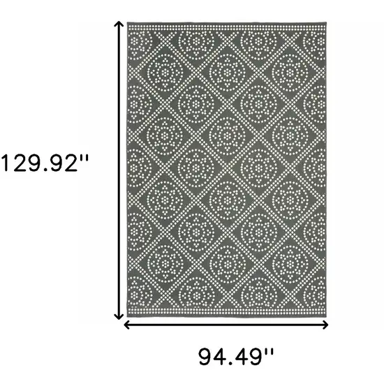 Grey Geometric Stain Resistant Indoor Outdoor Area Rug Photo 5