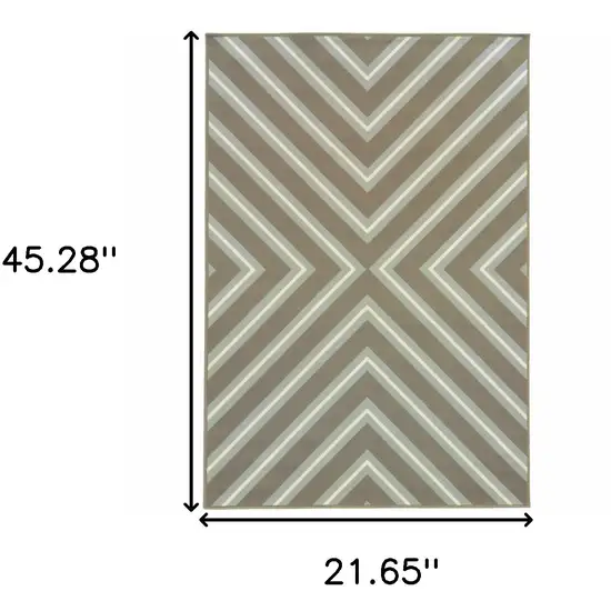 Grey Geometric Stain Resistant Indoor Outdoor Area Rug Photo 6