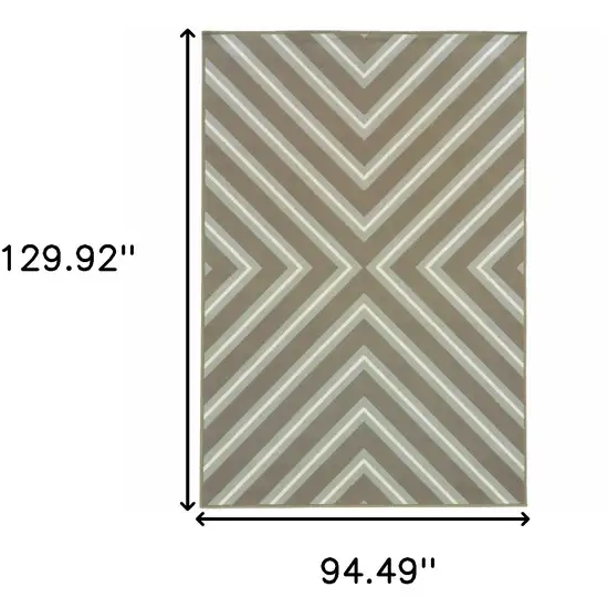 Grey Geometric Stain Resistant Indoor Outdoor Area Rug Photo 6