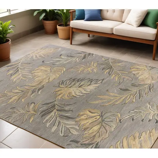 Grey Hand Tufted Tropical Palms Indoor Area Rug Photo 1