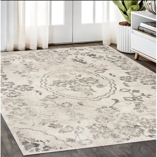 5'X8' Grey Machine Woven Distressed Floral Medallion Indoor Area Rug Photo 1