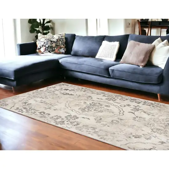 8'X10' Grey Machine Woven Distressed Floral Traditional Indoor Area Rug Photo 1