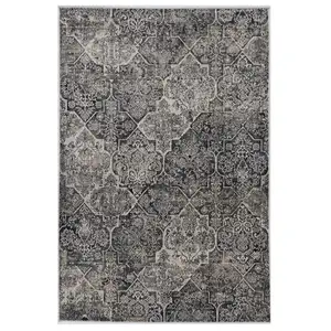 Photo of Grey Machine Woven Quatrefoil Indoor Area Rug