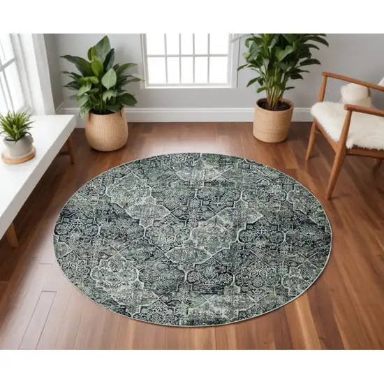 8' Gray Round Quatrefoil Area Rug Photo 1