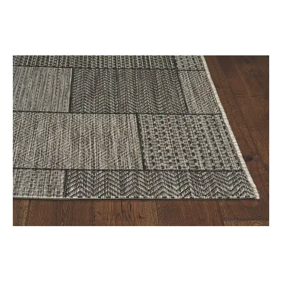 8'X11' Grey Machine Woven Uv Treated Geometric Indoor Outdoor Area Rug Photo 3