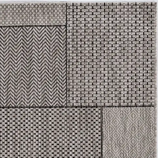 Grey Machine Woven UV Treated Geometric Indoor Outdoor Area Rug Photo 1