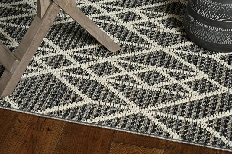 Grey Machine Woven UV Treated Geometric Indoor Outdoor Area Rug Photo 4