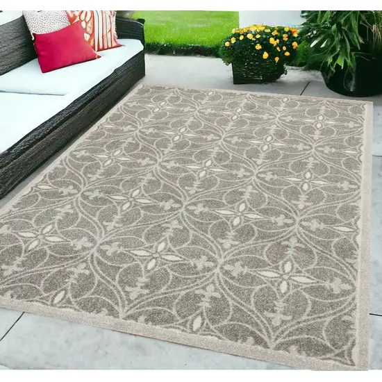 5'X8' Grey Machine Woven Uv Treated Ogee Indoor Outdoor Area Rug Photo 2