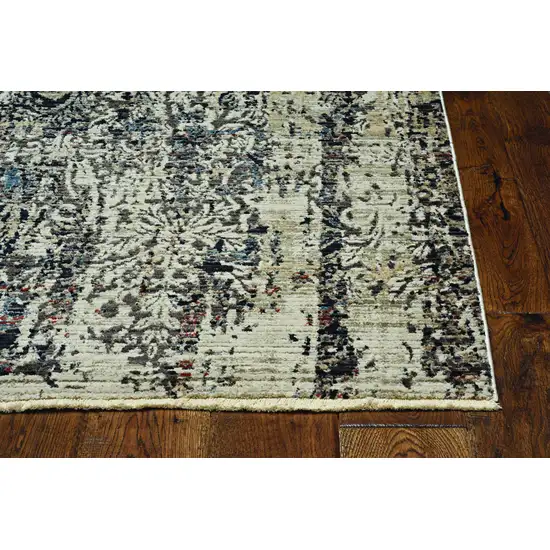 Grey Medallion Runner Rug Photo 1