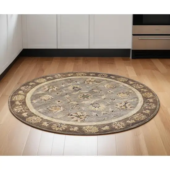 6' Grey Mocha Hand Tufted Traditional Round Indoor Area Rug Photo 1