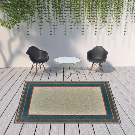 Grey Stain Resistant Indoor Outdoor Area Rug Photo 2