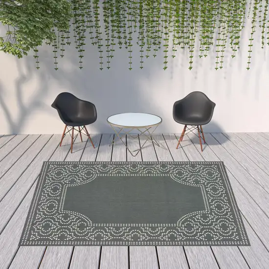 Grey Stain Resistant Indoor Outdoor Area Rug Photo 2