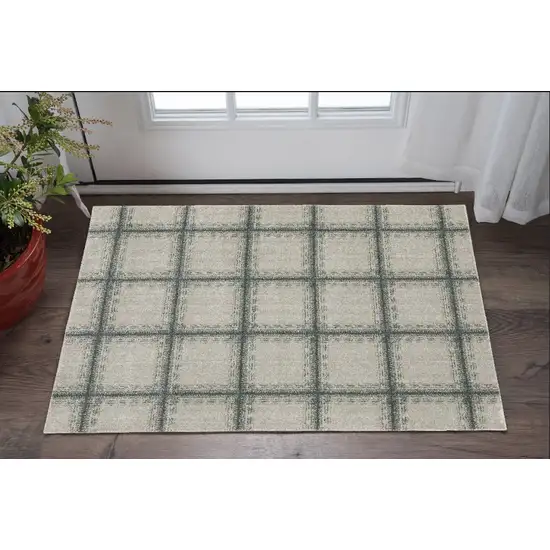 Gray Geometric Power Loom Area Rug Photo 1