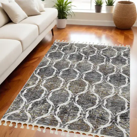 Grey Or Sand Geometric Abstract Diamonds Indoor Area Rug With Fringe Photo 1